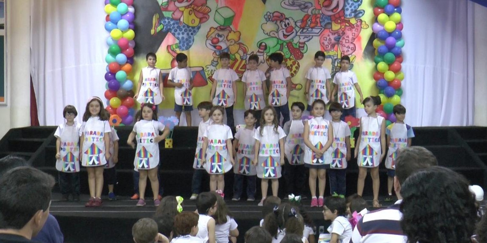 2ª Parada Poética: Escola Prof. Jairo Grossi realiza espetáculo de danças e declamação de poesias