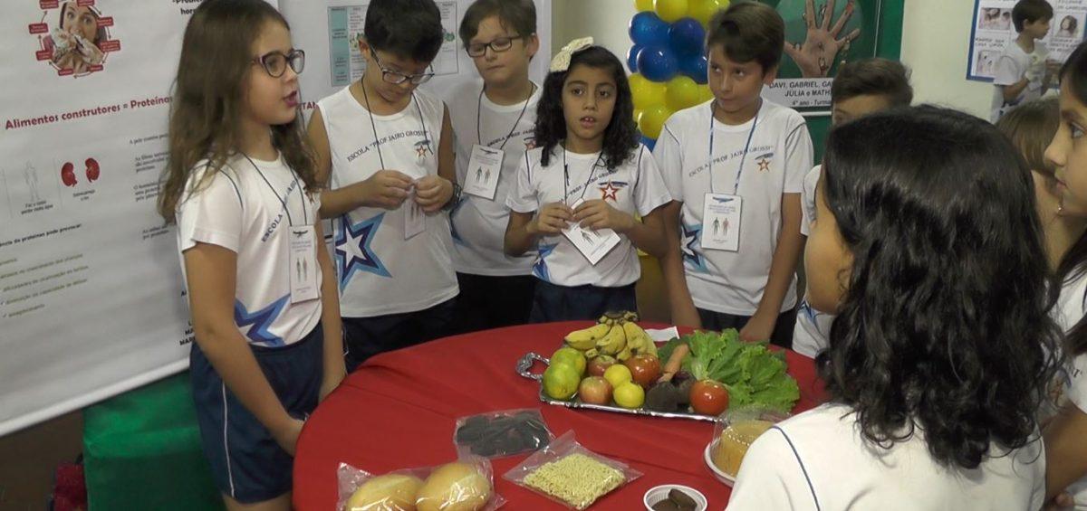 Alimentação saudável para crianças através da Escola