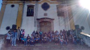 Alunos da Escola Professor Jairo Grossi realizam trabalho de campo em Ouro Preto