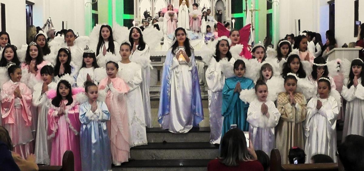 Comemorando 27 anos de Escola Prof. Jairo Grossi, FUNEC é a festeira na Catedral